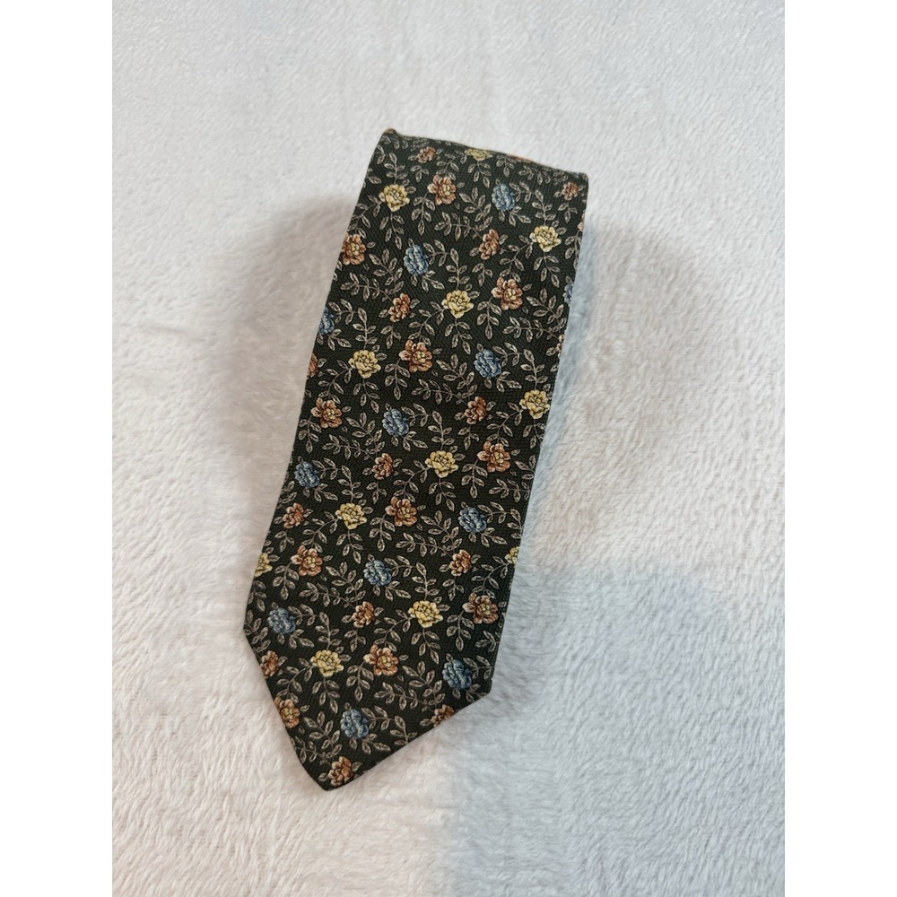Vintage LANDS END 62 Long Mens Silk Necktie Multi Colored Floral Tie Made in USA
